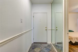 Photo #2: 50688491 Listing 