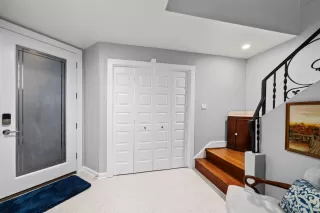 Photo #5: 50689920 Listing 