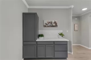 Photo #4: 50741429 Listing