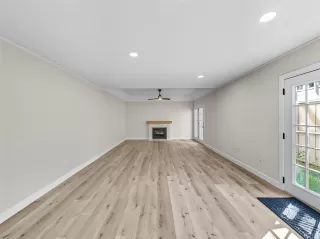 Photo #5: 50764955 Listing 