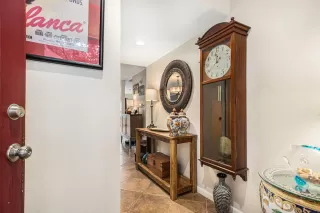 Photo #1: 50912997 Listing