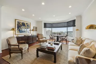 Photo #3: 51259371 Listing 