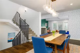 Photo #4: 51388904 Listing