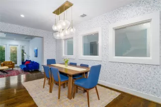 Photo #6: 51388904 Listing