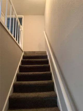 Photo #3: 51606458 Listing