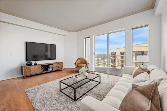 MLS: 52020820 Condo For Sale