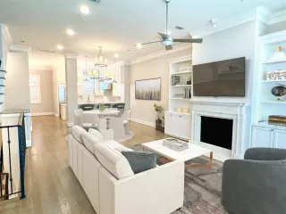 Photo #1: 52207667 Listing