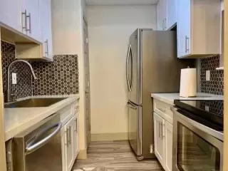 Photo #2: 52232377 Listing 