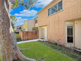 Primary Photo for MLS#: 52306253