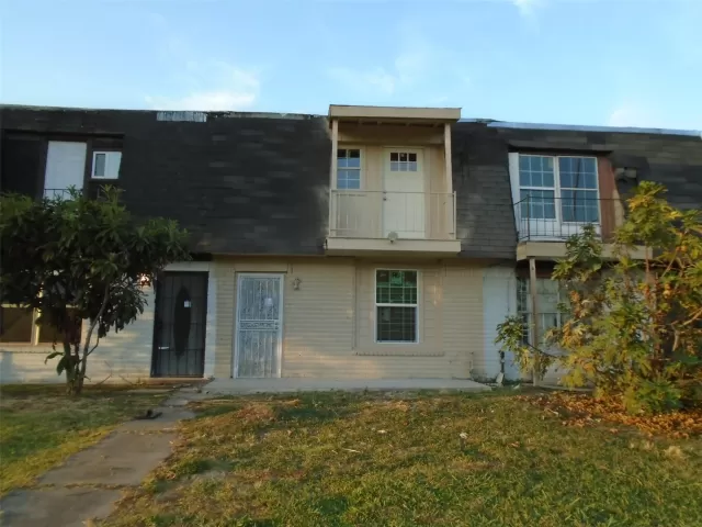 MLS: 52400918 Condo For Sale