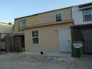 Photo #1: 52400918 Listing 