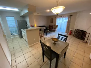 Photo #4: 52556786 Listing 