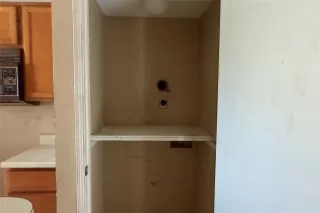 Photo #6: 52599356 Listing 