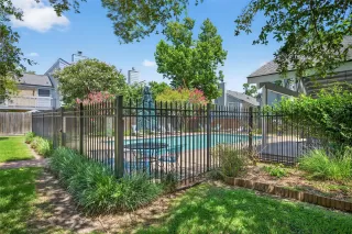 Photo #3: 52931620 Listing 