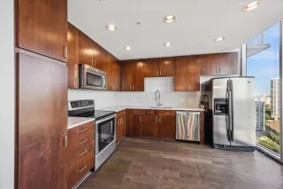 Photo #2: 53421901 Listing 