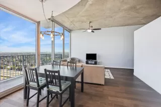 Photo #3: 53421901 Listing 