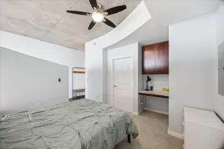 Photo #6: 53421901 Listing 