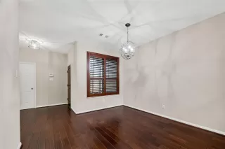 Photo #4: 53439518 Listing 