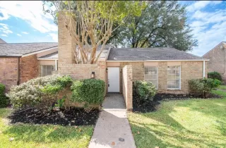 Photo #1: 53715584 Listing