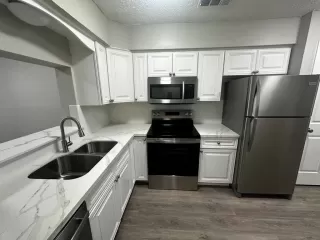 Photo #3: 54304071 Listing 