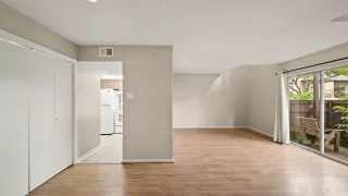 Photo #2: 54504509 Listing