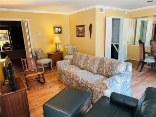 Photo #3: 55306703 Listing 