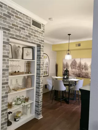 Photo #6: 55543835 Listing 