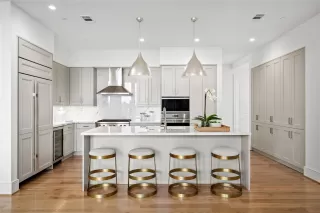 Photo #4: 55576685 Listing