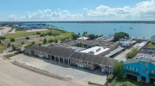 Photo #2: 56228127 Listing 