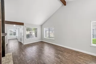 Photo #5: 56400092 Listing 