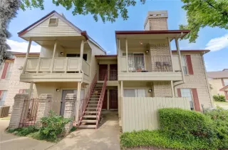 Photo #2: 56486355 Listing 