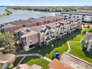 Photo #2: 56682846 Listing 