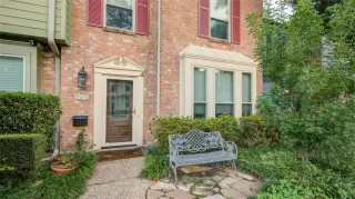 Photo #4: 56845173 Listing