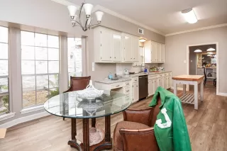 Photo #6: 57476599 Listing 