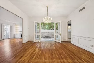 Photo #6: 57531124 Listing