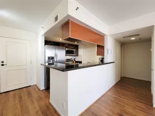 Photo #5: 57577234 Listing 