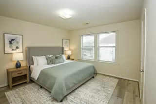 Photo #4: 57623225 Listing