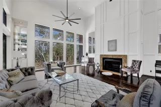 Photo #4: 57658992 Listing 