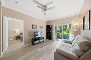 Photo #5: 57909738 Listing 