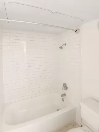 Photo #4: 5791274 Listing