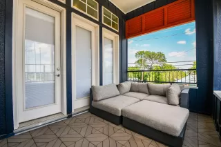 Photo #6: 57923399 Listing 