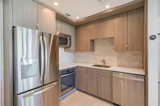 Photo #6: 57937598 Listing