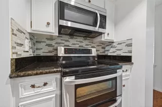 Photo #5: 58525341 Listing 