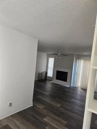 Photo #2: 58530954 Listing 