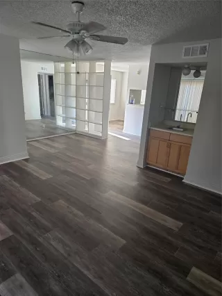 Photo #4: 58530954 Listing 