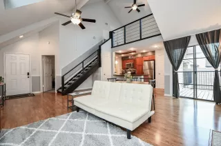 Photo #2: 58554311 Listing 