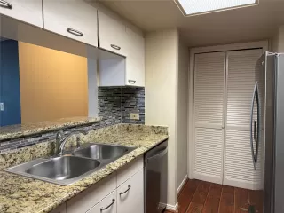 Photo #4: 58842557 Listing 