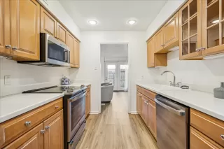 Photo #4: 59007447 Listing