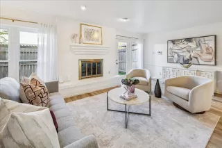 Photo #5: 59007447 Listing