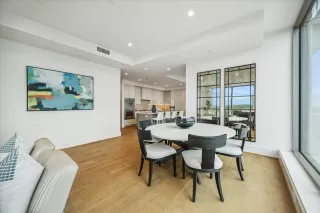 Photo #5: 59309459 Listing 